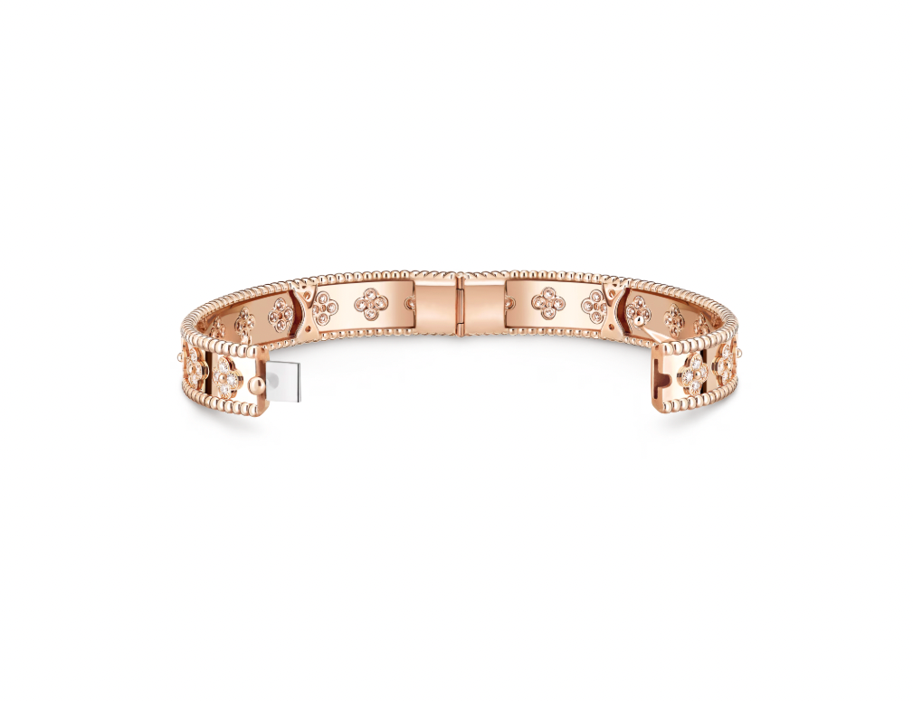Perlée clovers bracelet, rhodium plated 18K rose gold, round diamonds, medium model; diamond quality DEF, IF to VVS.