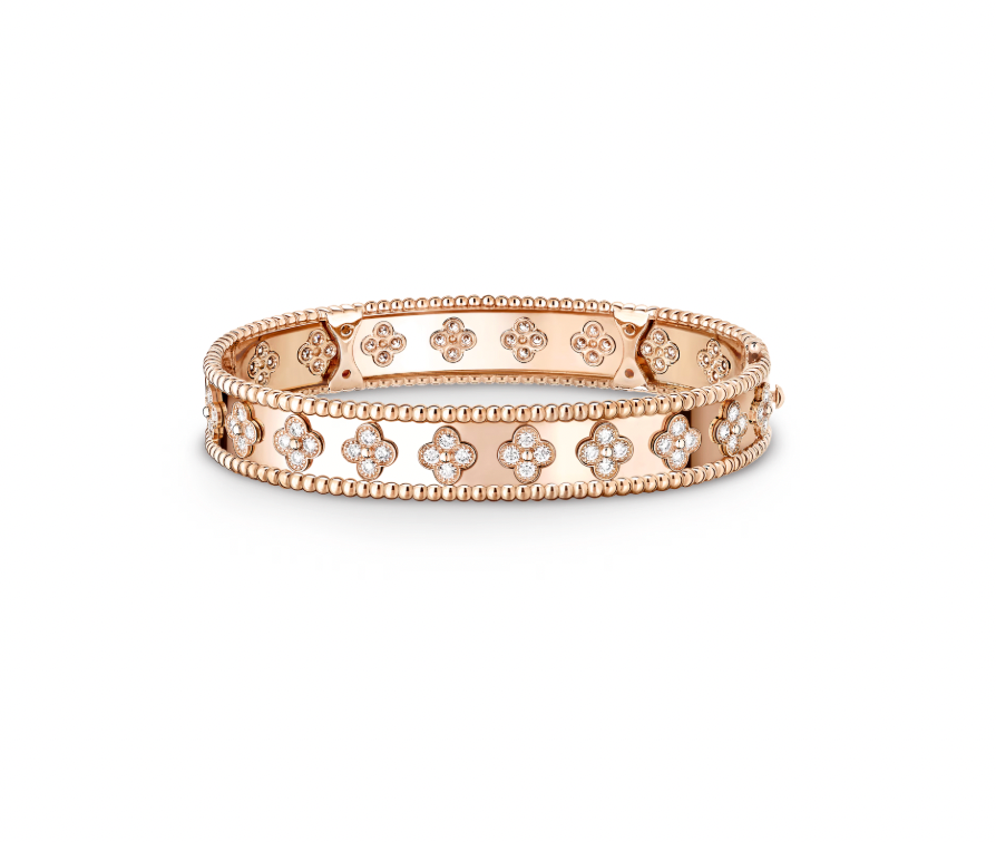 Perlée clovers bracelet, rhodium plated 18K rose gold, round diamonds, medium model; diamond quality DEF, IF to VVS.