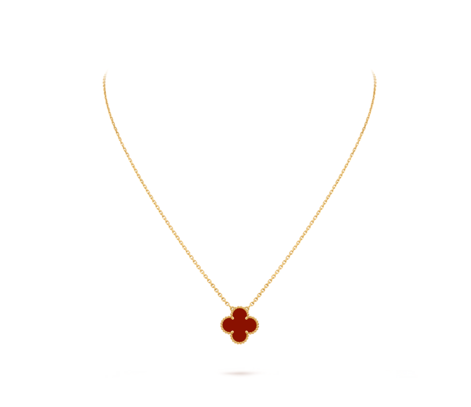 Vintage Alhambra pendant, 18K yellow gold, carnelian.